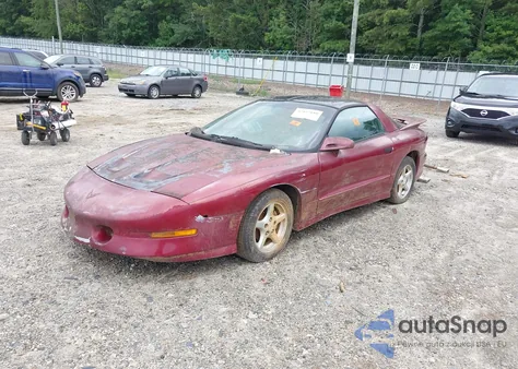 1993 Pontiac Firebird Formula/Trans Am/Gt z USA, uszkodzony, nr VIN 2G2FV22P3P2213703